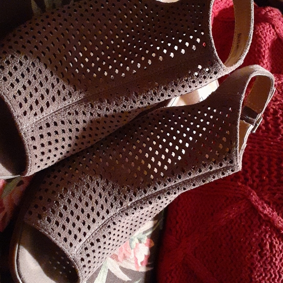 Booties - Picture 5 of 5